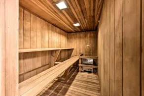 Spacious Home in Waterville Estates close to the community center - Image 3