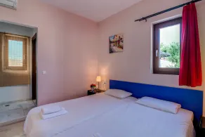 Makrigialos: Athena 3 bedroom Holiday Villa with Private Swimming Pool, Wifi - Image 2