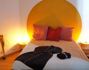 The apartment & golden 🟠 studio 1⭐. Balneotherapy and couple ♥️🫂🛀 - Image 3