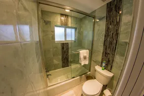 Waterfront, Paradise Luxury Intracoastal Home mit eigenem Pool, East Lantana. - Image 3