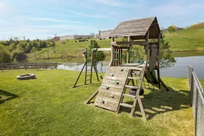 4 Bed, 2.5 Bath, 3 KING BEDS on a Private Lake with Dock!  Family Friendly - Image 4
