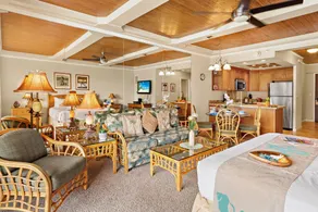 Ocean View steps from beach, dining, shopping 864 - Image 5