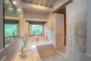 Luxury farmhouse in the beautiful Niccone Valley - Image 2