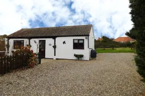 Paddock Bungalow - Image 5