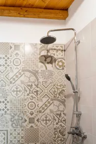 Marilena Traditional House - Image 5