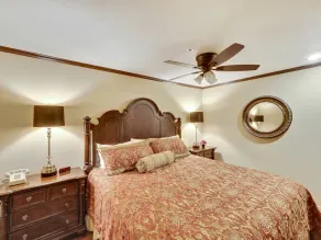 240 Edgewater | On Gorgeous Lake Charlevoix | Downtown | Pool, Hot Tub, Sauna - Image 5