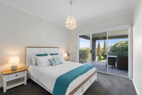 13A Elliot Avenue, Hayborough Sea Views, Walk to Beach, Wi-Fi & Bikeway - Image 4