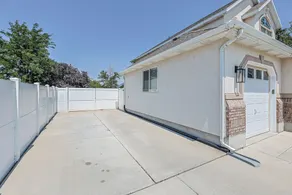 Private/clean guest suite, bath, kitchen & laundry - Image 4