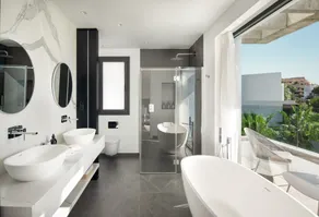 Beautiful Modern Villa 10 minutes from Marbella - Image 3