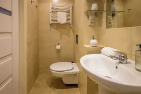 RentPlanet - Apartament Szewska - Image 5