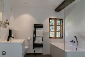Chalet ski hut holiday home - Image 4