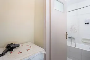 Kalamata's Handmade Apartment - Image 4