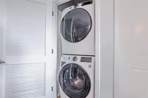 Landing Apartments in Brevard County - Palm Bay - Image 3