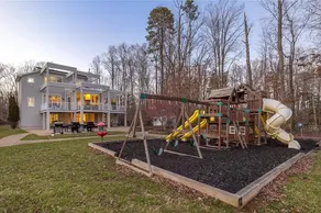 Beautiful Private Lakefront Property with Amenities & Activities Galore! - Image 2