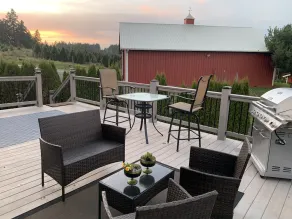 Wounded Knee Ranch at the Red Hills. Full separate and private suite with deck - Image 3
