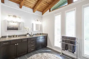 On the Lake Executive furnished retreat.   Lake views, sunsets and private dock - Image 3