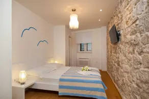 Luxury Villa Old Story with Pool - Image 3