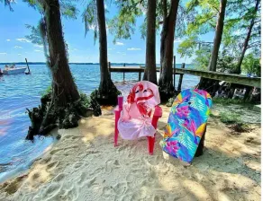 Water Front Cottage - Image 5