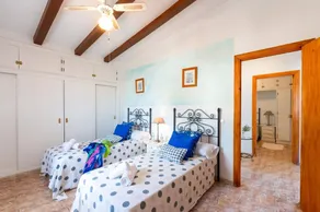 Villa Benama by Villa Plus - Image 4