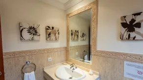 FAIRWAY GARDENS - Image 5
