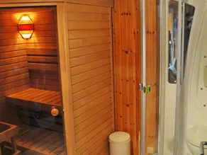 Holiday Home with Terrace, Garden, BBQ, Sauna & Hot Tub - Image 2