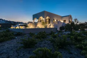 Vineyard Exclusive Suites - Image 4