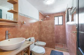 Villa 'La Blanca De Aroche' con vistas a la montaña, piscina privada y Wi-Fi - Image 2