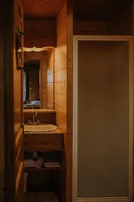 ZEcamping 4 étoiles animé piscine chauffée bien-être roulotte BBQ 21m2 - Image 3