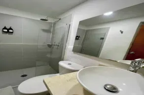 4br House in the old City Jacuzzy AC Wifi - Image 3