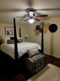 Newly Updated Beautiful Lake Front Home - Image 3