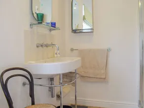 A delightful cottage offering comfortable accommodation for up to four guests. - Image 3