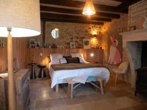 COUNTRY HOME - Image 3