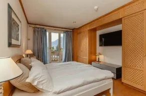 Luxurious serviced Flat in TOP 5 Star Park Hotel - Image 4