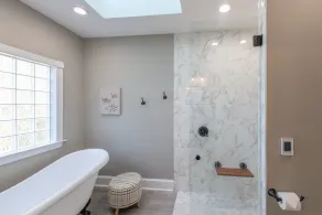 Channel Marker: Exclusive Lakefront Home w/Hot Tub, Custom Bunk Room, Dock & Optional Boat Rental - Image 4