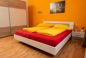 Exclusive city apartment / near downtown Kassel + DOCUMENTA /Hercules view - Image 4