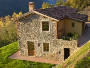 Toskanisches Bauernhaus in den Hügeln mit atemberaubender Aussicht und Pool - in der Nähe von Barga, Castelnuovo - Image 3