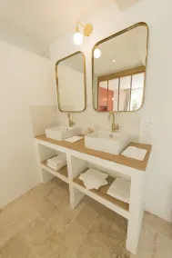Maison Chaleureuse en Bord de Loire - Image 4