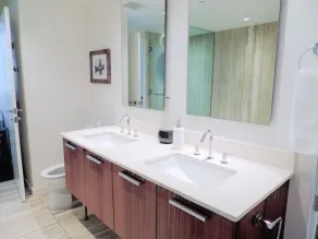This is for a booking with Victoria Waterfalls Hotel. 1 bedroom suite, sleeps 4. - Image 3