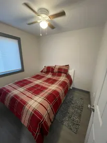 Tiny House (not on water front) near lake martin, and boat ramp - Image 3