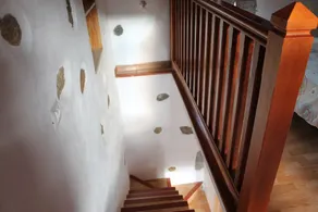 Ideal couples house with beautiful views of the town, excellent for walkers. - Image 2