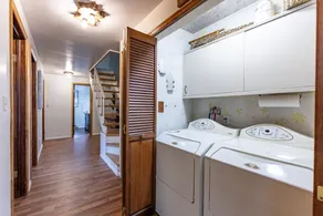 Relax at Aspen Creek- Private Hot Tub - Image 3