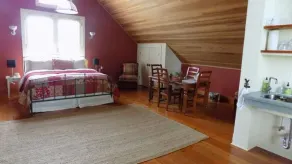 Adorable secret hideaway - Image 3