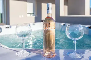 Luxury penthouse Papic with jacuzzi & the view - Image 2