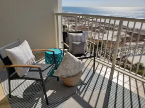 Beach Club Resort ~ Amazing Ocean Views!! - Image 5