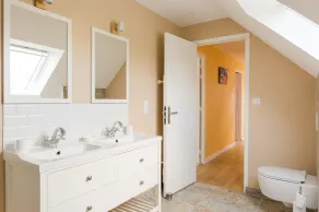 Degemer mat dans cette maison familiale pour 10 - Image 3