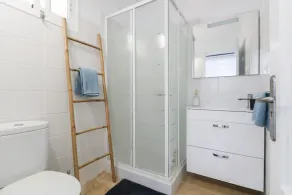 Apartamento vacacional apropiado para familias | Vistas a la montaña | Ideal para trabajar remoto - Image 4