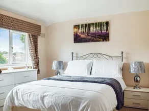 Alojamiento de 3 habitaciones en Sutton Coldfield - Image 4