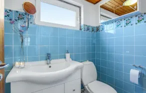 Stunning home in Allinge with kitchen - Image 2