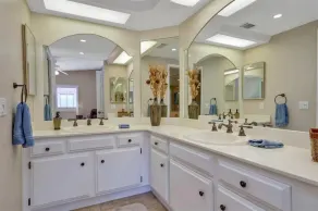 Great resort living in Palm Desert - Image 3