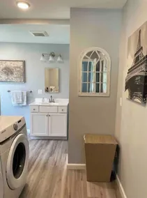 Private New House | Food + Bars + Downtown - Image 3